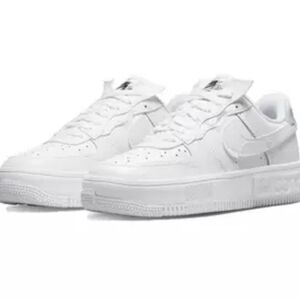NIKE WMNS AIR FORCE 1 FONTANKA TRIPLE WHITE DQ5021 100 SIZE 7.5